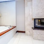Grand Boutique 4*