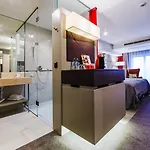 Grand Boutique Hotel