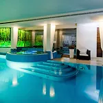 Grand Boutique فندق رشيشوف
