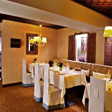 Hotel Grand Boutique 4*