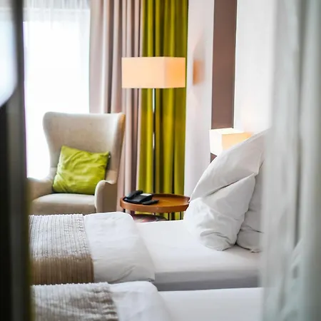 Grand Boutique Hotel