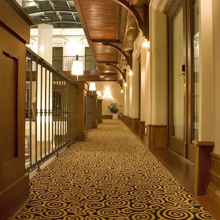 Hotel Grand Boutique 4*