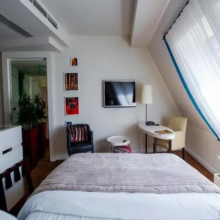 Hotel Grand Boutique 4*