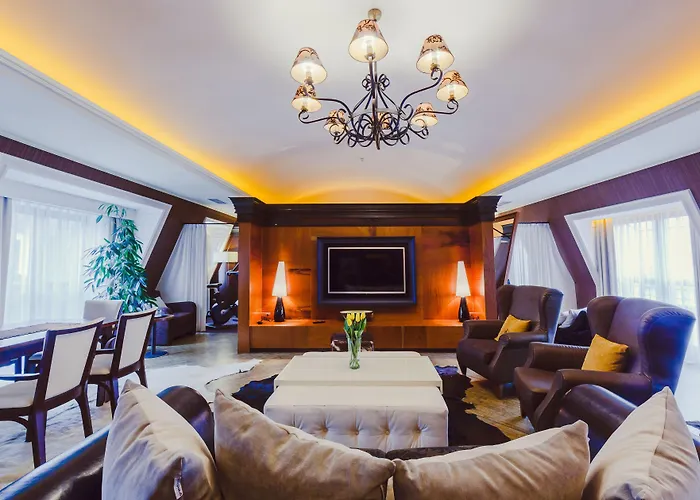 Grand Boutique فندق رشيشوف