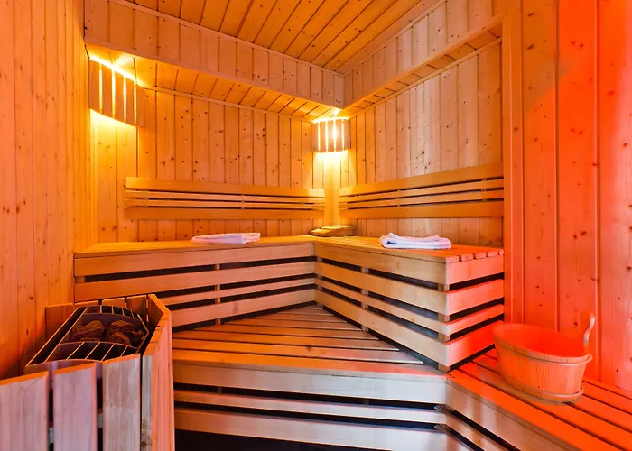 Grand Boutique فندق 4*