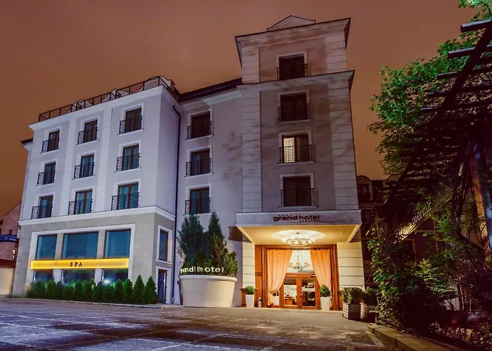 Grand Boutique فندق رشيشوف